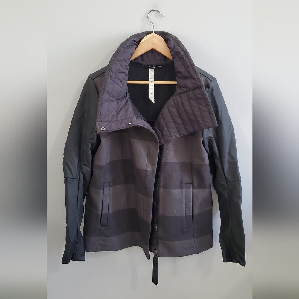 Lululemon athletica Gray vegan leather Jacket. womens 10 EUC